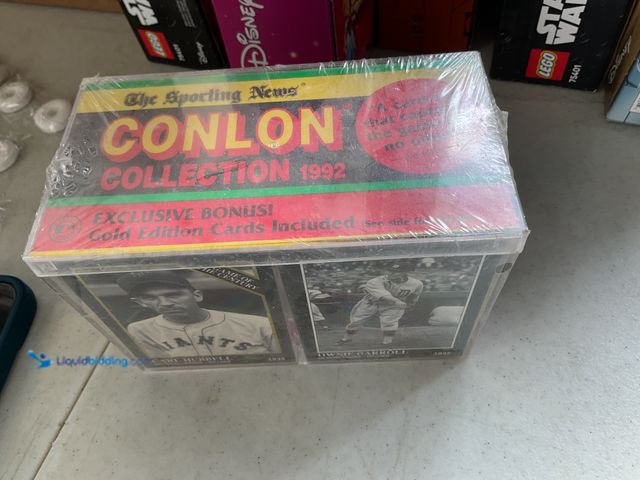 Lot 49-1830603 - COLLECTIBLE 1992 THE SPORTING NEWS CONLON BASEBALL COMPLETE SET LOADED WITH GREAT CARDS FOR ANY COLL...
