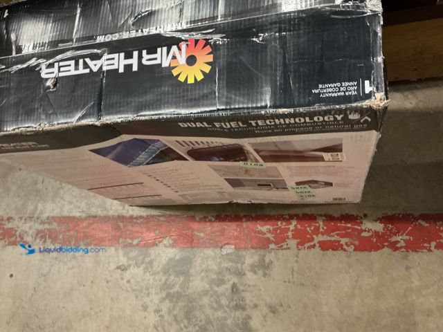 Lot 49-3540103 - Mr Heater 30000 BTU Vent Free Blue Flame Dual Fuel Heater (unable to test) (scuffs and scratches) (a...