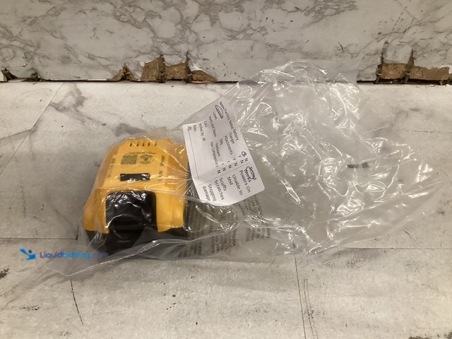Lot 49-5573264 - DeWalt 20V 5AH Battery, Unused, Works