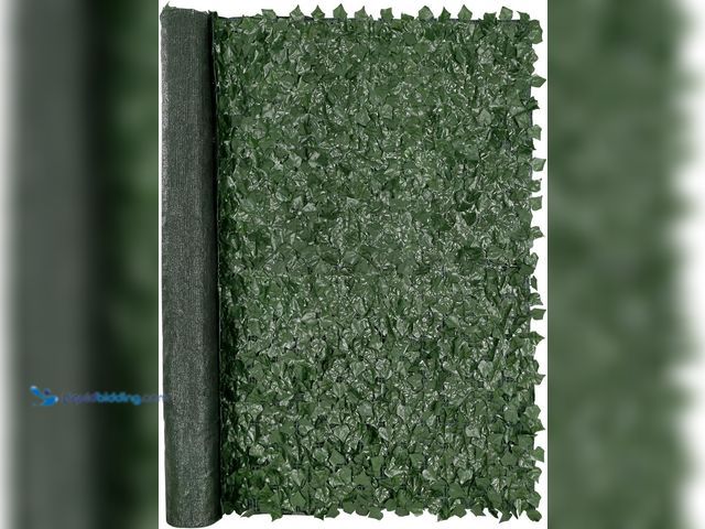 Lot 49-5453026 - VEVOR Artificial Ivy Privacy Fence Screen, 96 x 72 in Faux Ivy Vine Leaf Hedges Fence, Greenery Priv...