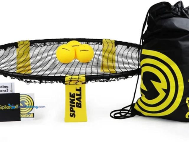 Lot 49-5552999 - Spikeball 3 Ball Original Roundnet Game Set - Includes 3 Balls, net and Bag. B002V7A7MQ. Unused