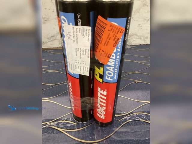 Lot 49-5486827 - Loctite 1421930 PL 300 Low VOC Foamboard Adhesive Item is unused in a PK of 4