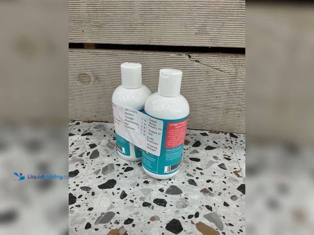 Lot 49-3538826 - QTY 2 - Solid Gold Let's Sea Wild Alaskan Fish Oil Omega-3 Skin & Coat Supplement for Dogs, 8-fl oz ...