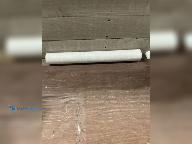 Lot 49-3529139 - Wallpaper Roll (white/gray) Unused