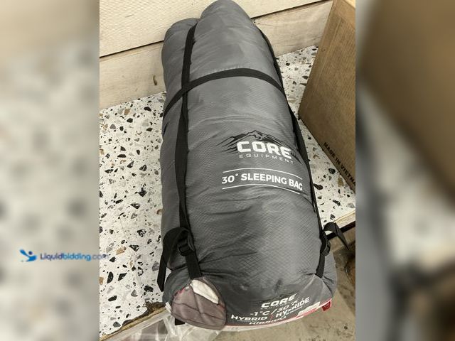 Lot 49-5552820 - CORE Hybrid 30 Degree Sleeping Bag. Grey. Unused. ART #1387028