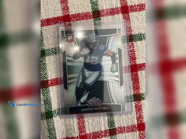 Lot 49-1505903 - COLLECTIBLE AMAZING LEAF METAL JASON WITTEN 1/1 PRE-PRODUCTION PROOF FOOTBALL CARD #COINS1211