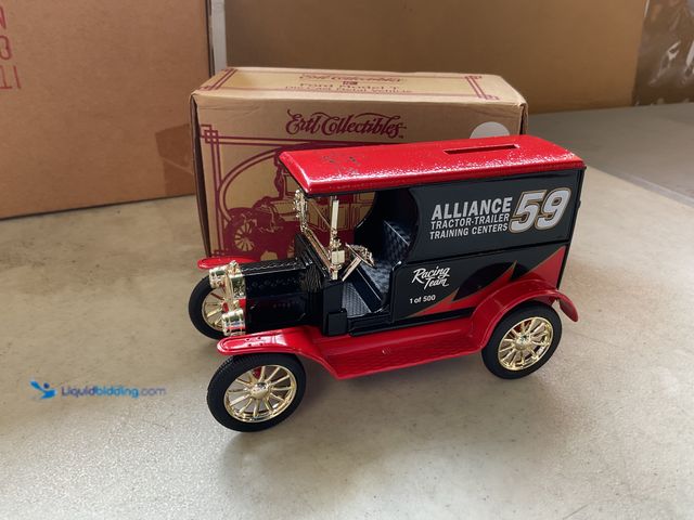 Lot 49-5350475 - Other ERTL COLLECTIBLES FORD MODEL T 1/25 SCALE DIECAST CAR IN ORIGINAL BOX #59 ALLIANCE RACING 1 OF...
