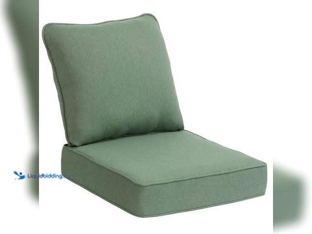 Lot 49-3566035 - Green Polyester Fabric Chair Cushion. 24in L x 24in W x 6 in H. Model #100218495. Used slightly