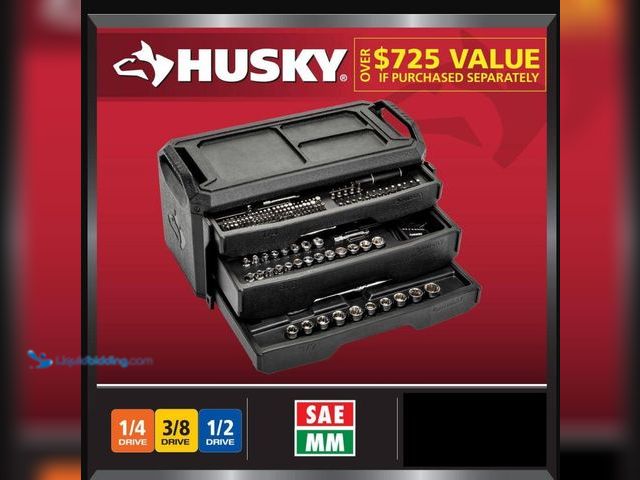 Lot 49-5543422 - Husky
280-Piece SAE/Metric Mechanics Tool Set with Tool Box. Model # H280MTS. Used