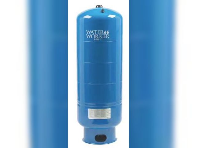 Lot 49-5436910 - Water Worker 32 Gal. Pressurized Well Tank. Model # HT32B. Unused.