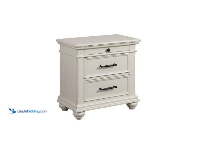 Lot 49-5541761 - Brooks Antique White 3 Drawer 28 in. Wide Nightstand Unused