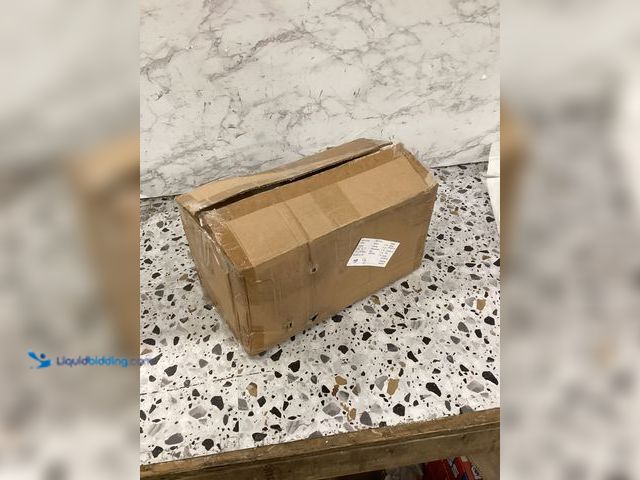 Lot 49-3527847 - OPTOW 64063 Tri-Ball Hitch With Hook And Red Shackle Item is used.