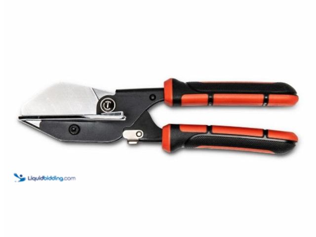 Lot 49-5580895 - Crescent 9 Inch Molding Miter Snips. SKU# CTM45RS. Unused