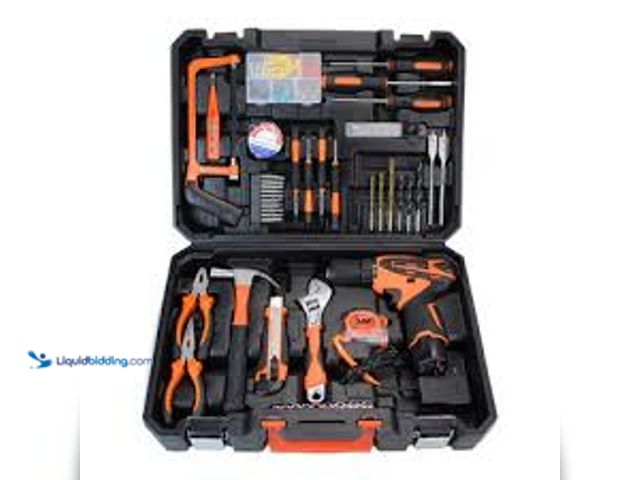 Lot 49-5433923 - COMOWARE Professional Tool Set. Item is Unused