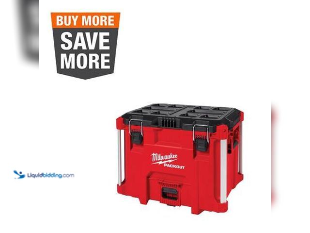Lot 49-3565228 - Milwaukee PACKOUT 22 in. Modular XL Tool Box Model # 48-22-8429 used. Scuffs. Dusty.