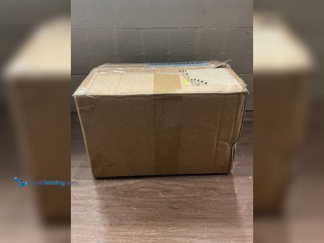 Lot 49-5435872 - YSK139-150-4 Single Phase Asynchronous AC Motor 115V 60Hz 150W 1065 RPM Unused