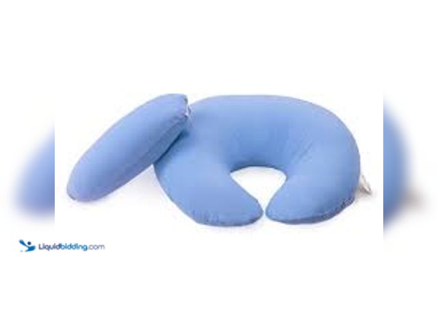Lot 49-5483290 - Cotton Blue Dr. Mama's Organics Nursing Pillow with Lumbar Support. Unused