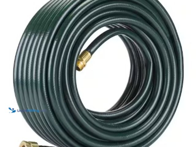 Lot 49-2025574 - Husky 5/8 in. x 100 ft. Heavy-Duty Hose, Model # CHDHKT58100, MSRP $49.98, New.  Ref#SR101
