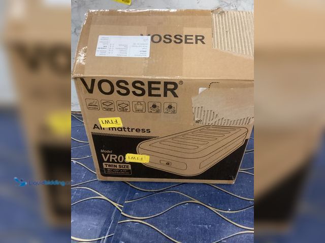Lot 49-5490018 - Vosser Air Mattress Mode:VR08 Item is unused, unable to test