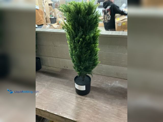 Lot 49-3527440 - 2ft artificial plant Unused