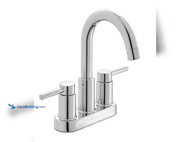 Lot 49-3536753 - Glacier Bay
Dorind 4 in. Centerset Double Handle High-Arc Bathroom Faucet in Chrome Internet # 3135...