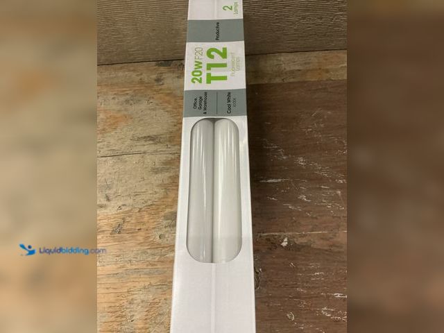 Lot 49-5484882 - Feit Electric Light Bulb (8pack) New