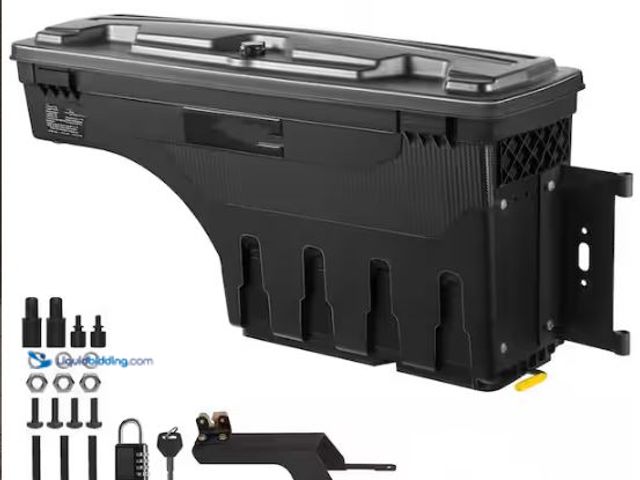 Lot 49-3473649 - Truck Toolbox, Chevy, GMC, Ram, F150, 80-02, Right, Slightly used, Locks.  Ref#BULK1126