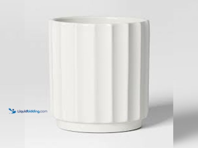 Lot 49-5539905 - QTY 2 - Geared Terracotta Outdoor Planter Pot White 8.11"x8.11" - Threshold™ Unused