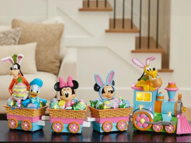 Lot 49-5538760 - Disney Spring Musical Light-Up Easter Spring Train Set 4-Piece Used, Minnies Ear Broken Off