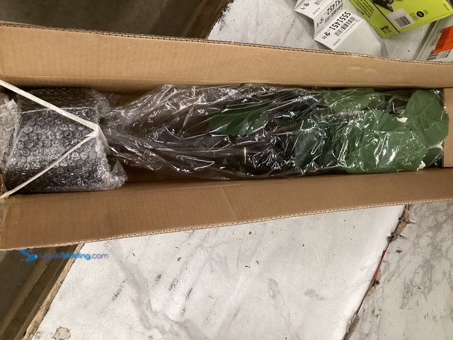 Lot 49-5551451 - Indoor Décor Tree with base, unused