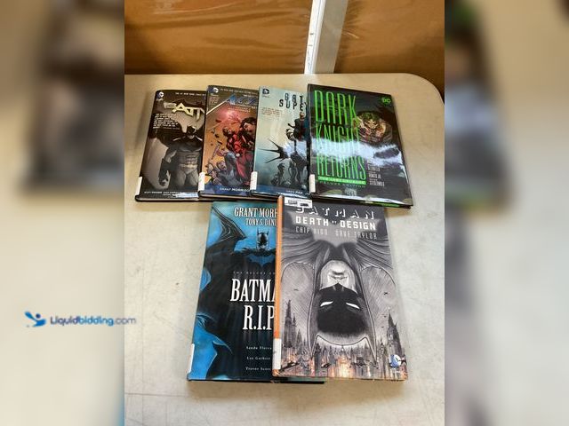 Lot 49-1505286 - COLLECTIBLE LOT OF 5 PRE-OWNED TRADE PAPERBACK COMIC BOOKS FROM DC COMICS INCLUDING BATMAN, SUPERMAN...