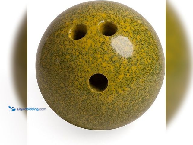 Lot 49-1514370 - Champion Sports PB5 Plastic Rubberized Bowling Ball, 5 Pound Model #B002LAPGME, New  Ref#LBREL