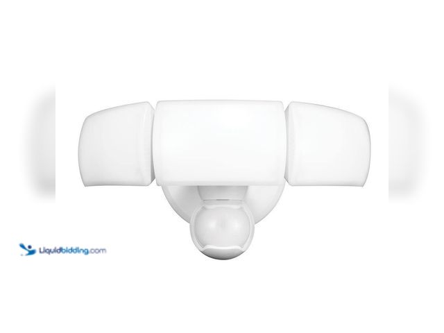Lot 49-5413101 - Defiant
MaxDetect 240° White Motion Sensor Wired Outdoor 3-Head LED Security Flood Light 3000 Lumen...