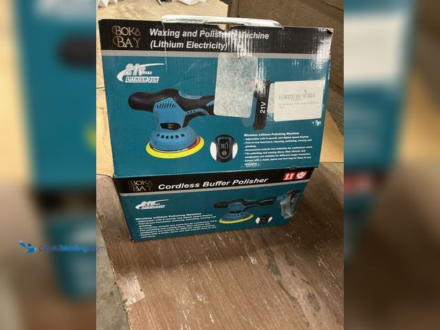 Lot 49-5463349 - Waxing and Polishing Machine. Item is Used, Tested Works