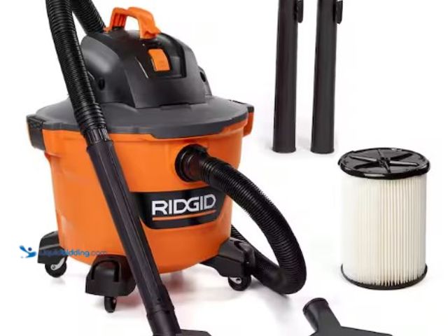 Lot 49-3615909 - RIDGID 9 Gal. 4.25 Peak HP NXT Shop Vacuum Wet Dry Vac with General Debris Filter, Locking Hose and ...
