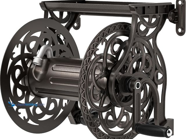Lot 49-5553632 - Garden Hose Reel Wall Mount Metal, Holds 125 ft x 5/8" Decorative Water Hose Holder for Outside Stor...