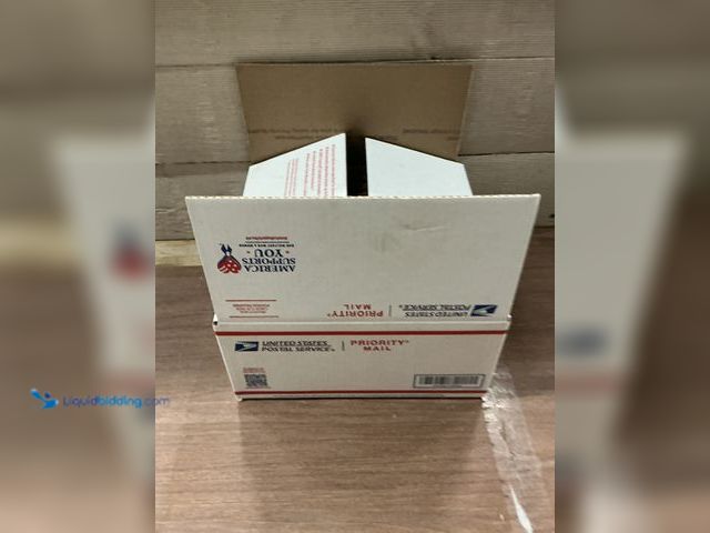 Lot 49-3512556 - Everbilt Roofing Nails (36 Rolls) (No Factory Image) (Unused)