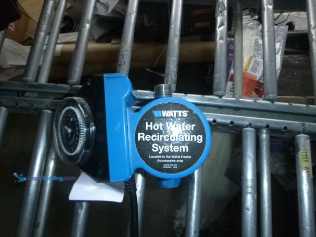 Lot 49-1519193 - Watts hot water recirculating system, Slightly used, Unable to test.  Ref#HDPA0717