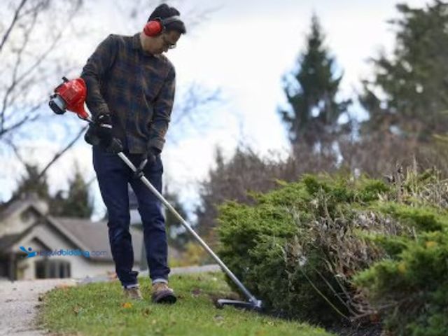 Lot 49-2022850 - ECHO 21.2 cc Gas 2-Stroke Straight Shaft String Trimmer with Rapid-Loader Trimmer Head and 16 in. Cu...