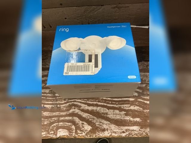 Lot 49-5572261 - Ring Floodlight Cam Plus Wired - Outdoor Smart Security Camera with 2-LED Lights, 2-Way Talk, Color ...