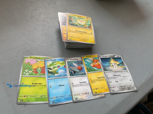 Lot 49-3609275 - Other LOT OF 80+ POKEMON CARDS FROM VARIOUS YEARS AND EVOLUTIONS LOADED WITH GREAT CARDS
