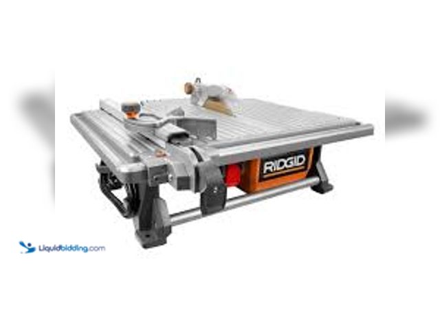 Lot 49-5448305 - RIDGID 6.5-Amp 7 in. Blade Corded Table Top Wet Tile Saw. Model # R4021. Used
