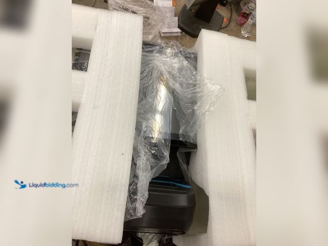 Lot 49-3528127 - POS Terminal 64GB ROM. Item is unused.