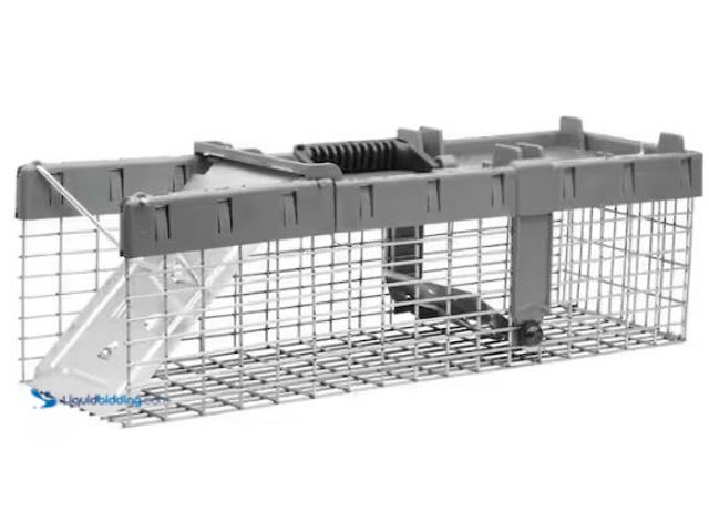 Lot 49-1569446 - Havahart Small 1-Door Humane Catch-and-Release Live Animal Cage Trap for Squirrel, Weasel, Chipmunk,...