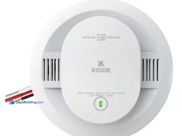 Lot 49-2022775 - Kidde Hardwired Smoke and Carbon Monoxide Detector with 10-Year Battery Backup and Interconnect Capa...
