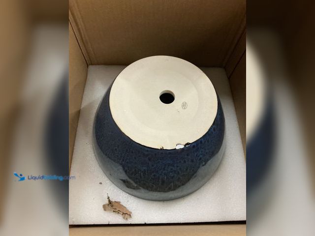 Lot 49-5463618 - 10 Inch Ceramic Planter Pot, Ceramic Plant Pot for Indoor Outdoor Plants, Large Flower Pot with Drai...