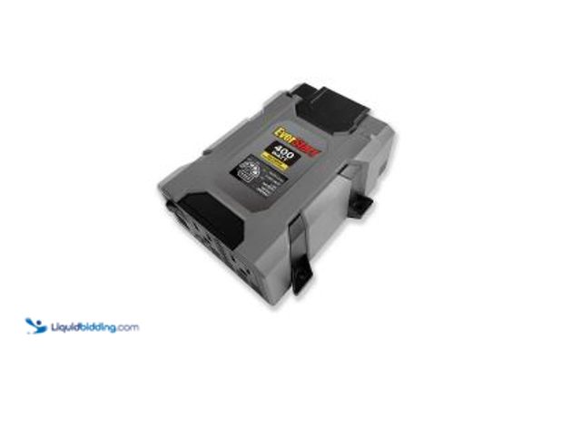 Lot 49-5551784 - EverStart Power Inverter, Unused