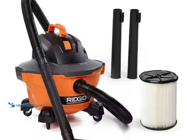 Lot 49-2005626 - RIDGID 6 Gal. 3.5 Peak HP NXT Shop Vacuum Wet Dry Vac with General Debris Filter, Locking Hose and A...