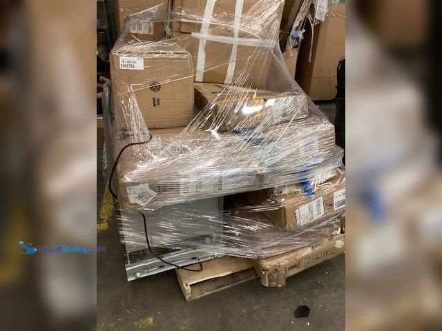 Lot 49-5406369 - Salvage Pallet - IMPORTANT: Please note that the condition of this lot is SALVAGE. Salvage assets ar...