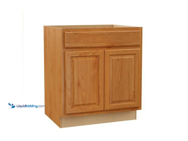 Lot 49-5487542 - Hampton Bay
Hampton 30 in. W x 24 in. D x 34.5 in. H Assembled Base Cabinet in Medium Oak (slight c...